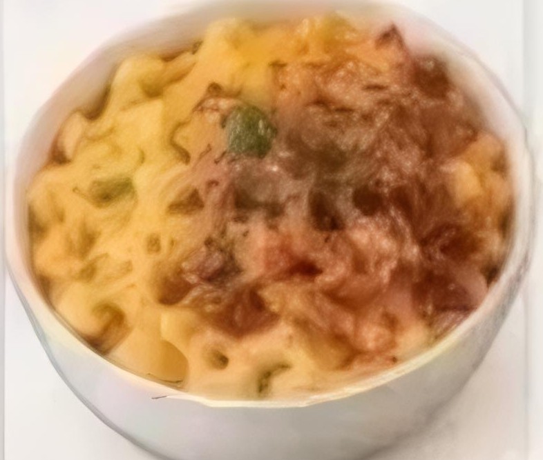 Slow Cooker Mac and Cheese with BBQ Chicken